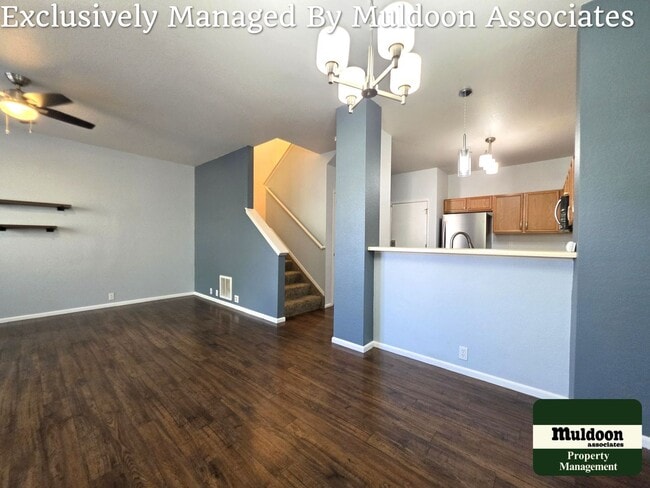 Building Photo - 6017 Ensemble Heights