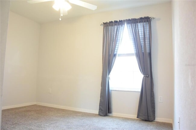 Building Photo - 1213 Grantham Dr