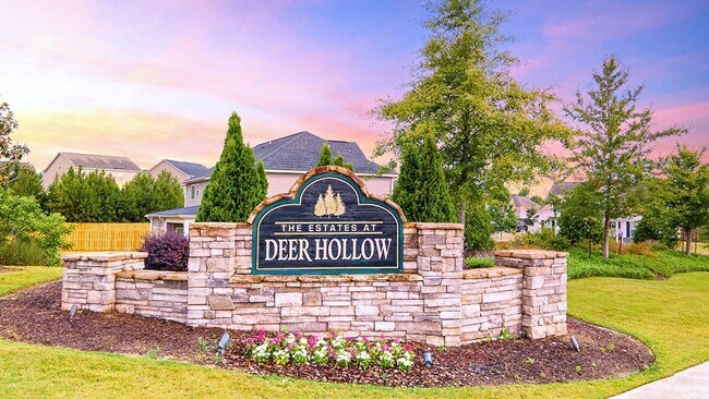 Building Photo - 4 Bedroom 2.5 Bath in Grovetown