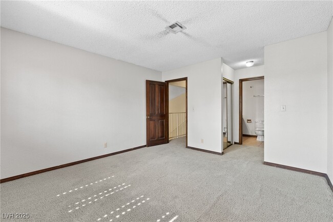 Building Photo - 3963 Tudur Ln