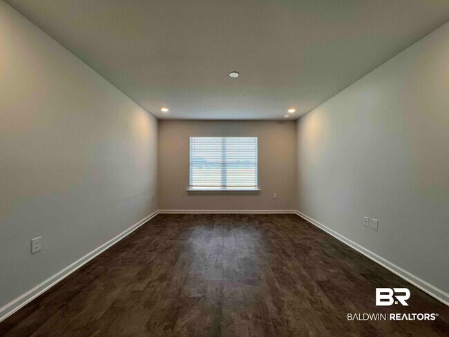 Building Photo - 10227 Ruffian Rte