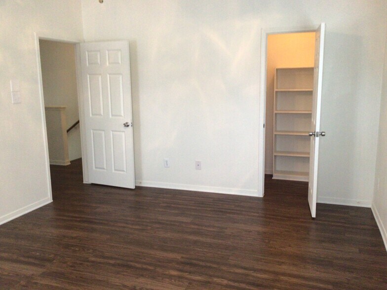 Building Photo - 24319 Ayscough Ln