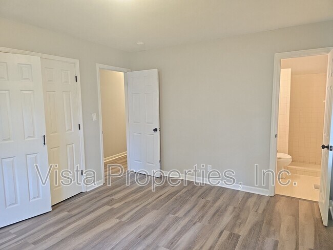 Building Photo - 8802 Malvern Hill Rd
