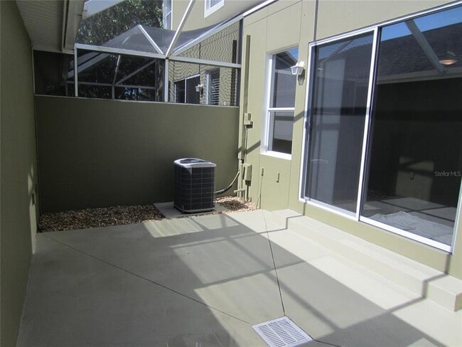 Building Photo - 3432 Lonzalo Way