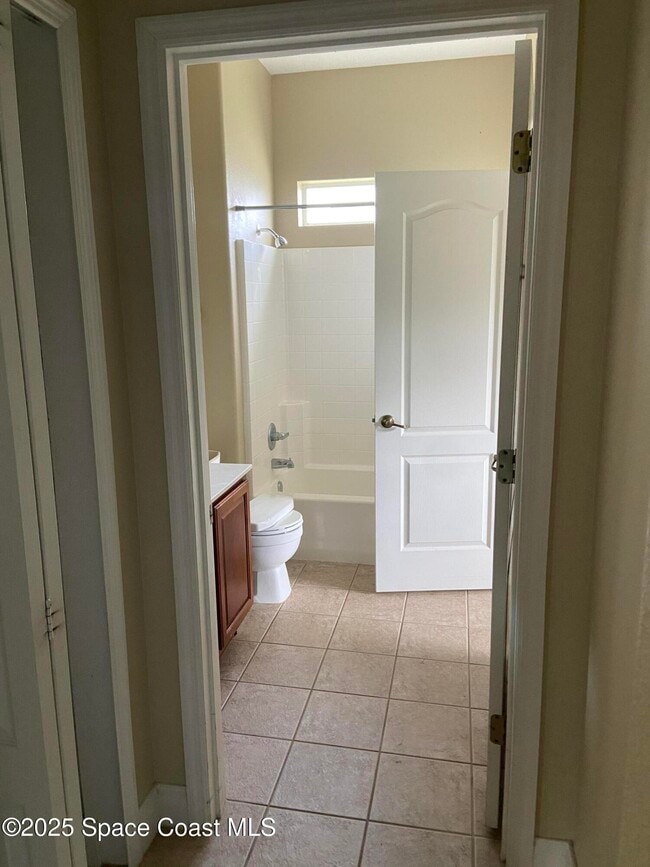 Building Photo - 3242 Merrick Ave