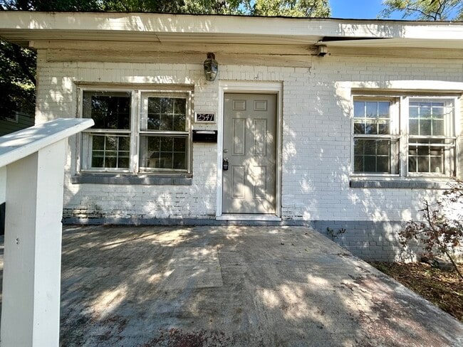Building Photo - 2547 Pinckney Ave