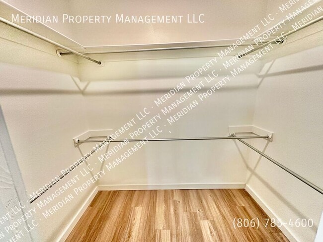 Building Photo - 5516 Itasca-A