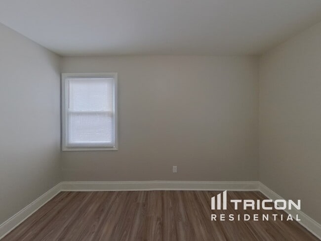 Building Photo - 8717 Timbercrest Cir