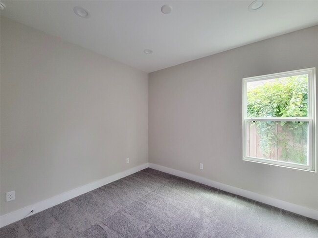 Building Photo - 8316 Curry Rd