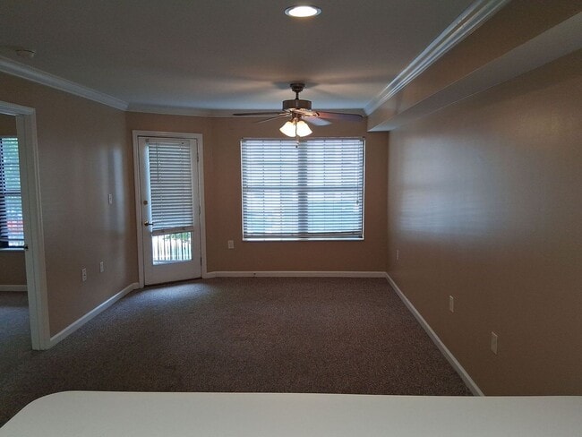 Building Photo - 3bed/2bath available August 01st!  $3000 Monthly Rent includes TWO assigned parking spaces