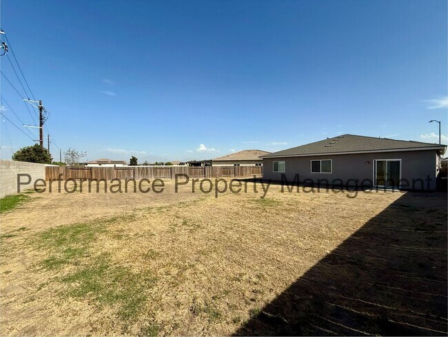 Building Photo - 6500 Rugby Ct