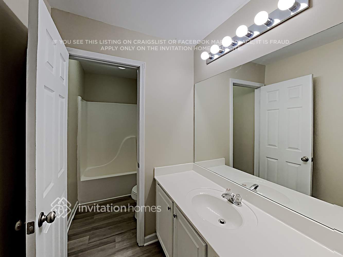 Building Photo - 4328 Savannah Dr
