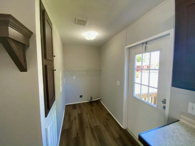 Building Photo - 6526 Stardust Ln