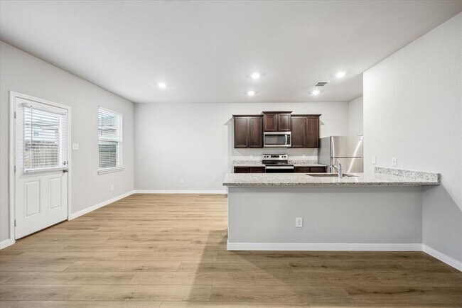 Building Photo - 3971 Turtle Creek