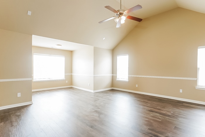 Building Photo - 2622 Serenity Ln