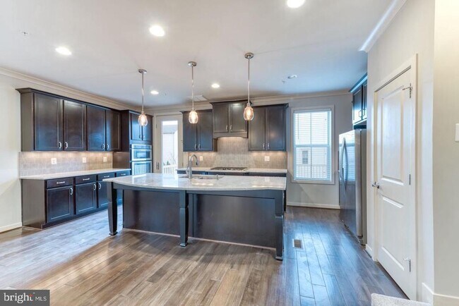 Building Photo - 22559 Clarksburg Rd