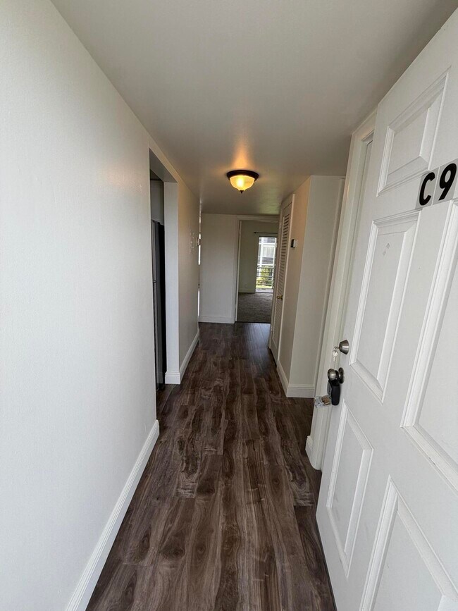 Building Photo - 4500 N Flagler Dr