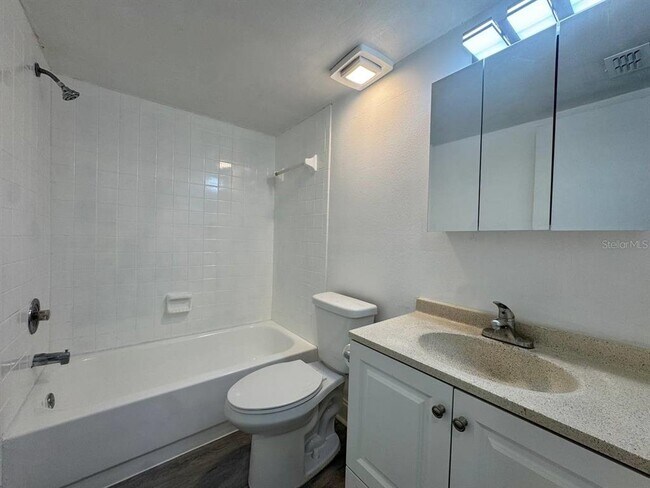 Building Photo - 5102 Lawnton Ct