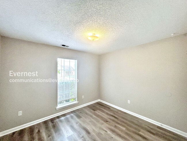 Building Photo - 4351 Kentbrook Dr