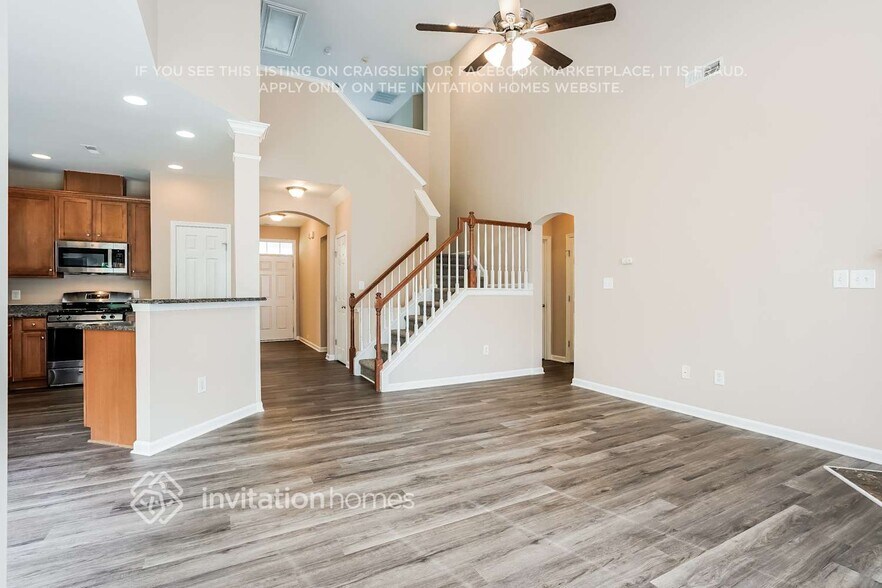 Building Photo - 537 Ashgreen Ct