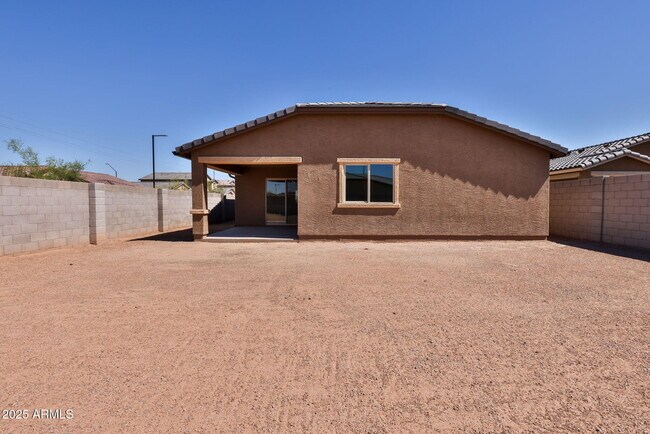 Building Photo - 25847 W Winston Dr