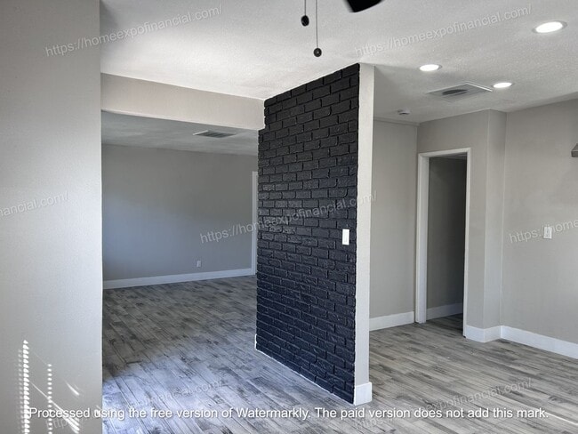 Building Photo - Nice Home For Rent