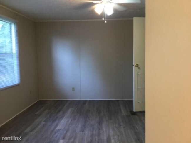 Building Photo - 2 br, 2 bath Mobile Home - 1095 Jordan Rd