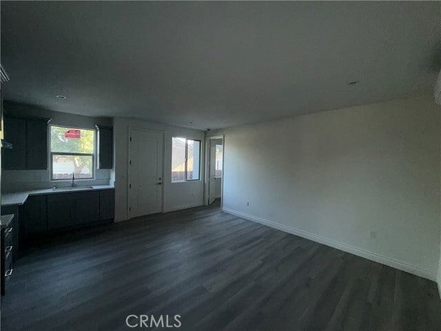 Building Photo - 217 N Shamrock Ave