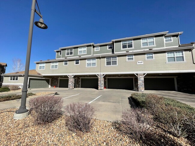 Building Photo - Quiet, Open and Private, Surounded by Nature! Attached 2 CAR Garage!