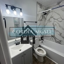 Building Photo - A Modern Living in Riverdale Must See  4Bed and 3Bath