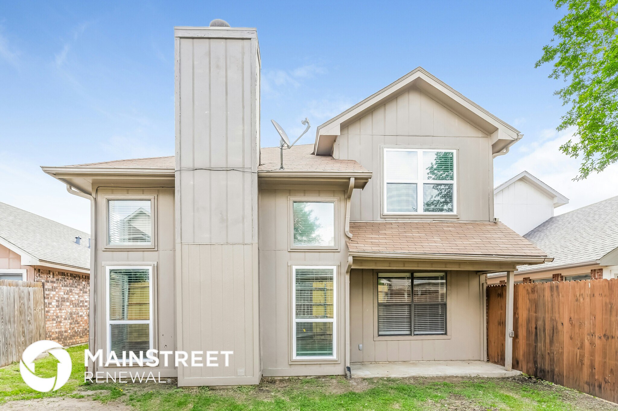 Building Photo - 930 Boxwood Dr