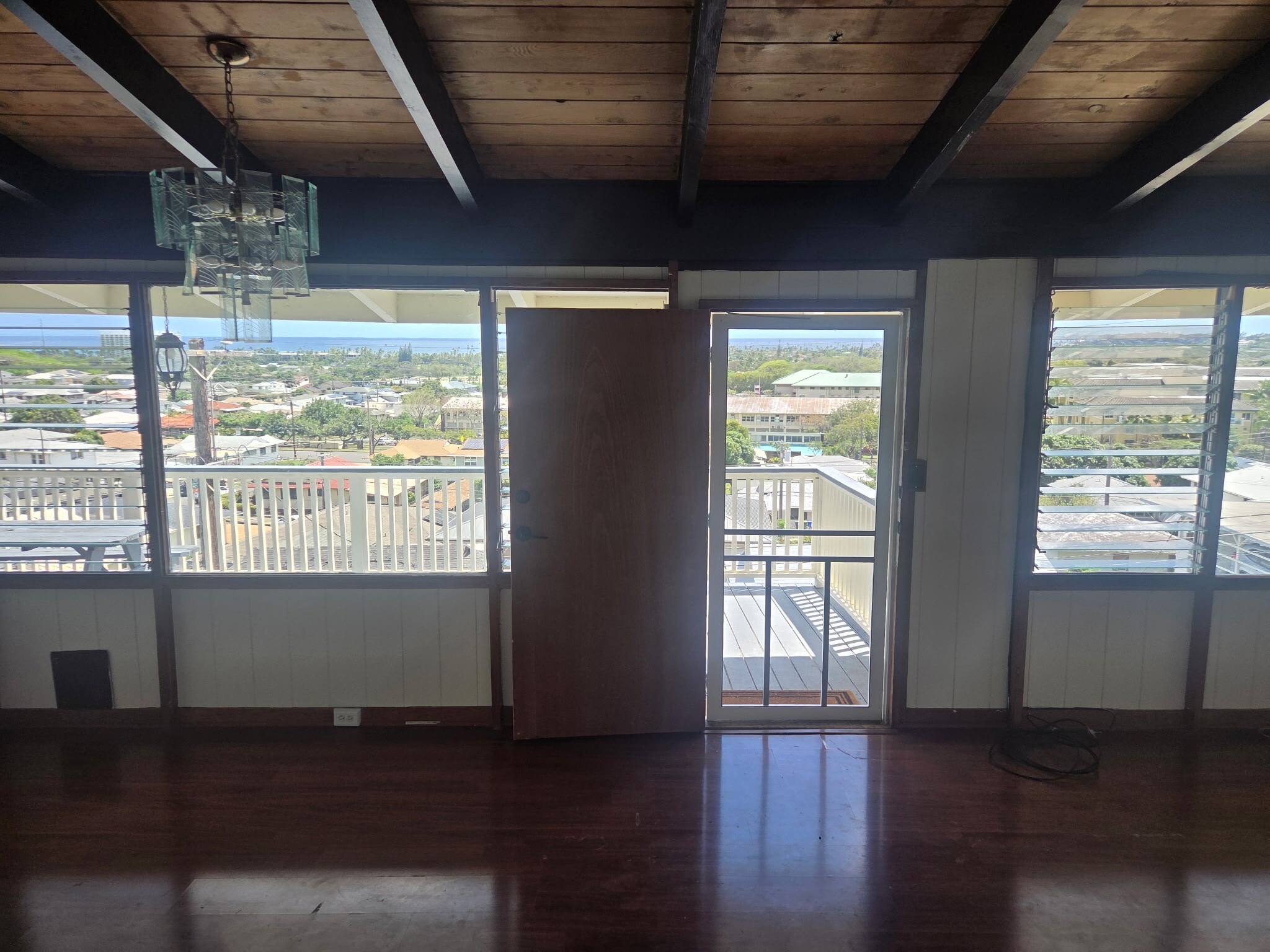Building Photo - 4460 Wahinekoa Pl
