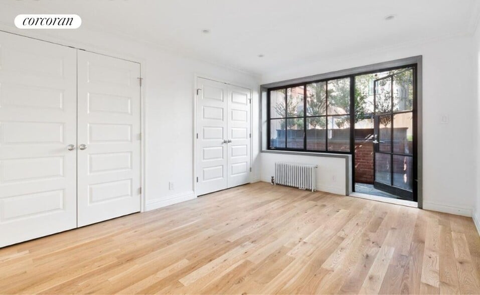 Primary Photo - 135 Cambridge Pl
