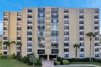 Building Photo - 830 S Gulfview Blvd