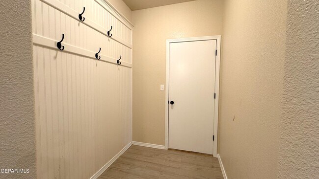 Building Photo - 14753 Oldenberg Ct