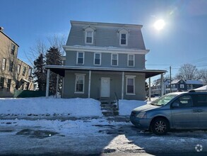 Building Photo - West Shore School District 1 Bedroom 1 Bat...