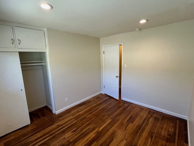 Building Photo - 3 Bedroom San Pablo Home in Tara Hills