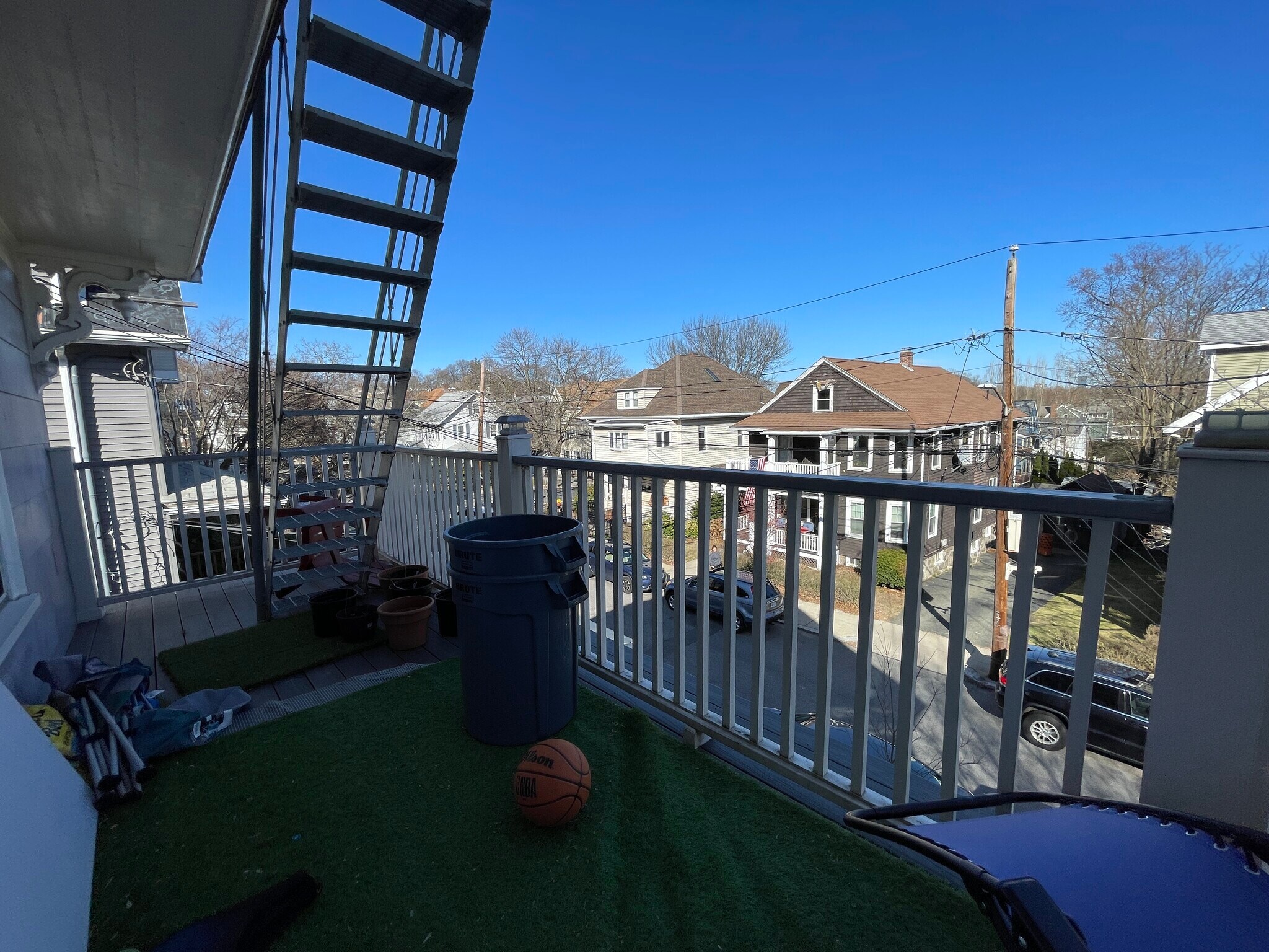 Building Photo - 56 Hobson St