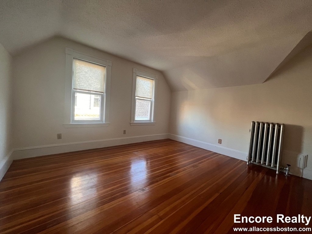 Building Photo - 187 Powder House Blvd