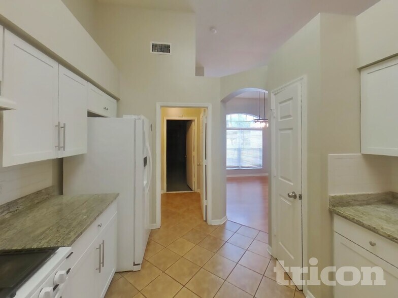 Building Photo - 29728 Morwen Pl