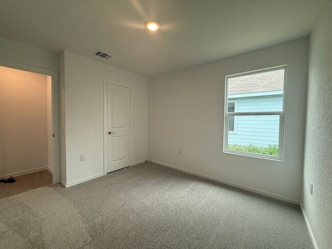 Building Photo - 13406 Furyk Dr