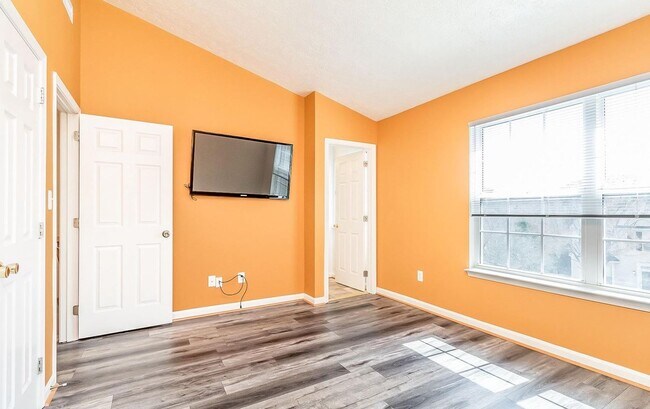 Building Photo - 4733 Buxton Cir