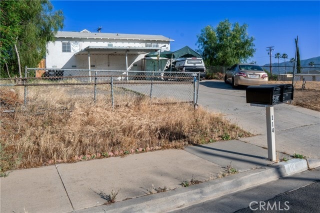 Building Photo - 114 Lewis