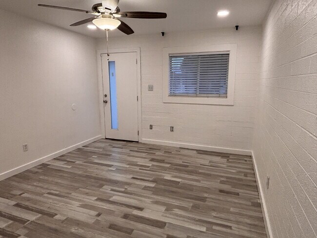 Building Photo - Available Now! One Bedroom Near Old Town S...