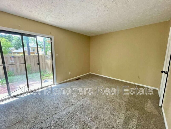 Building Photo - 4609 Fen Ct