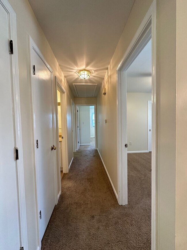 Building Photo - 3486 Ormond Cir