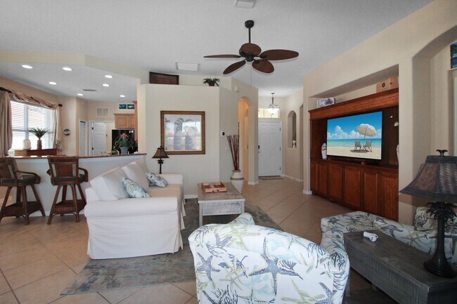 Building Photo - 162 Treviso Ct