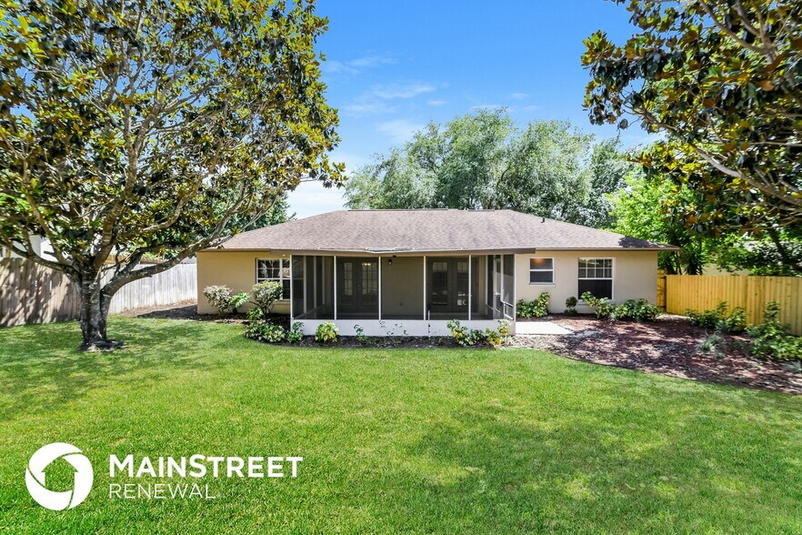 Building Photo - 10624 Lake Ralph Dr