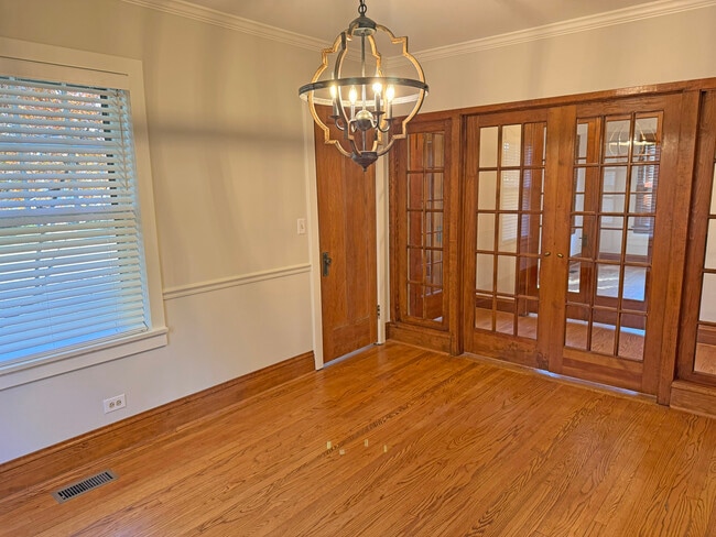 Building Photo - 366 E Wisconsin Ave