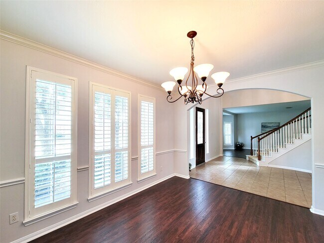 Building Photo - 17715 Laguna Trail Dr